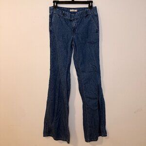 Levis Bell Bottom Jeans, Size 2 Medium
